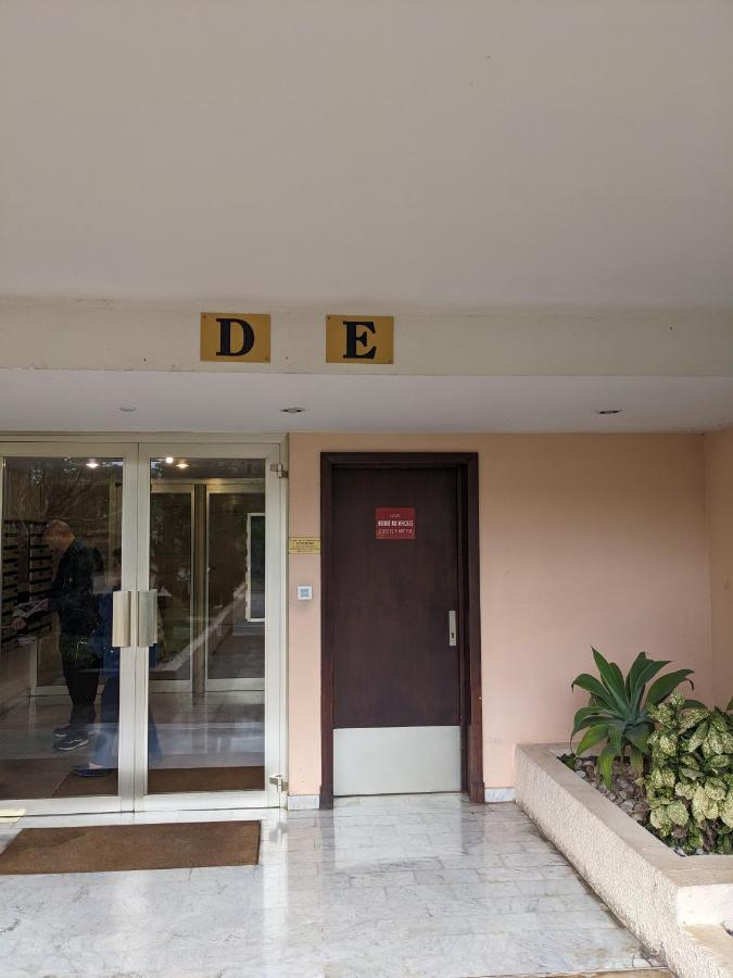 Eden Golfe Plages A Pieds Parking Prive 瓦洛里 外观 照片
